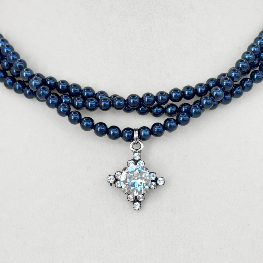 Perlencollier Stella dunkelblau mit wasserblauem Kristallstein